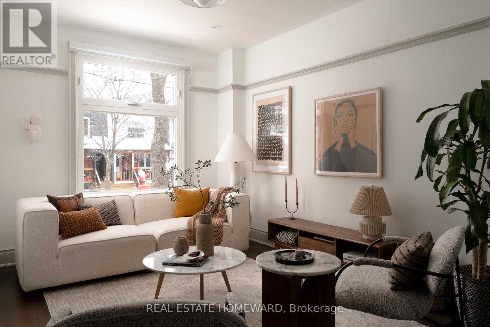 127 Withrow Avenue, Toronto, Ontario  M4K 1C8 - Photo 6 - E12594616