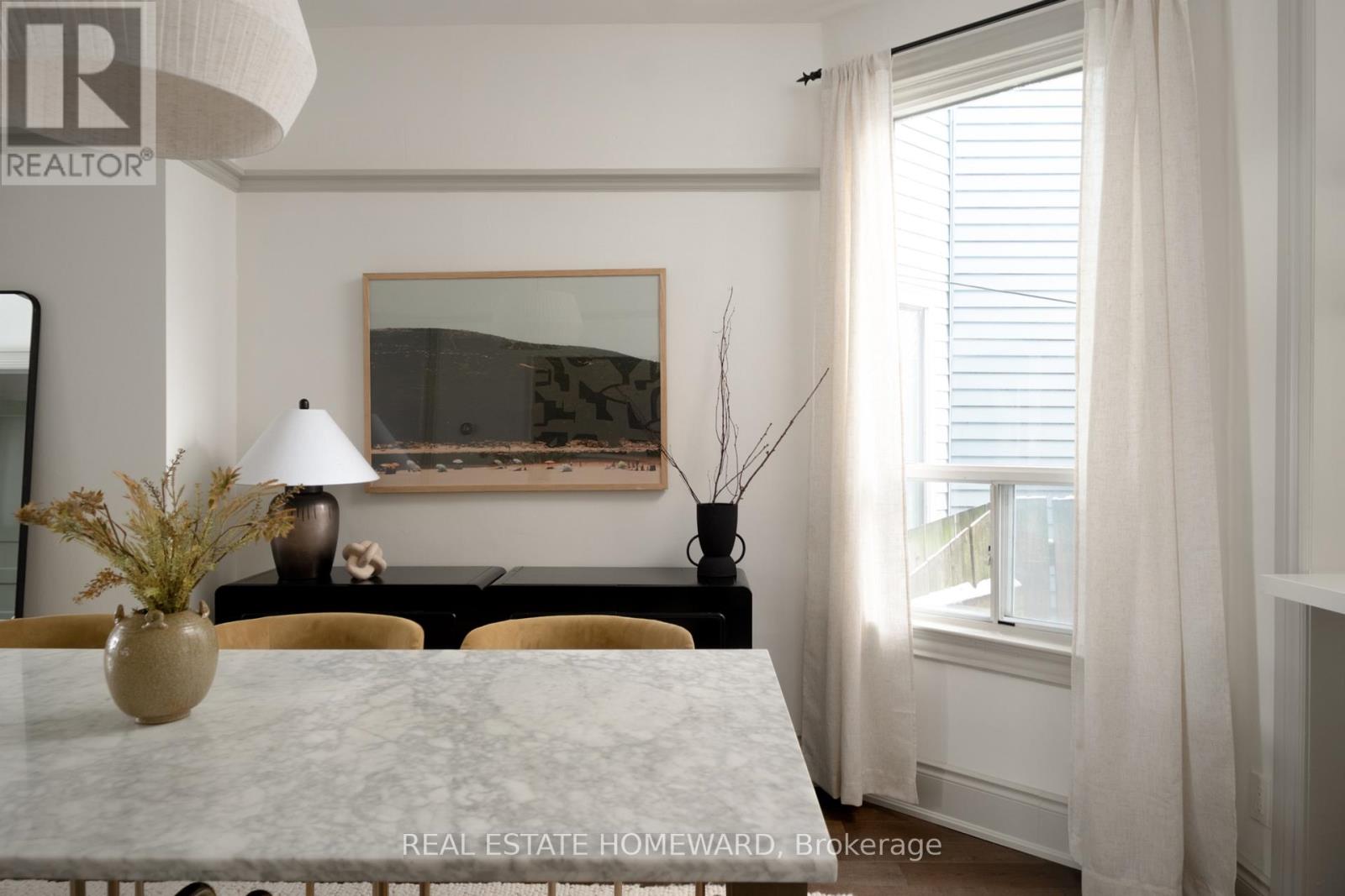 127 Withrow Avenue, Toronto, Ontario  M4K 1C8 - Photo 9 - E12594616