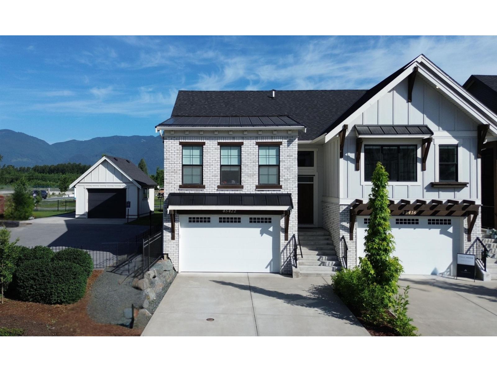 45422 Willowstream Road, Lower Landing, Chilliwack, British Columbia  V2R 6G7 - Photo 3 - R3071506