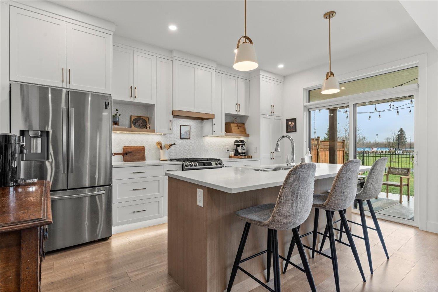 45422 Willowstream Road, Lower Landing, Chilliwack, British Columbia  V2R 6G7 - Photo 5 - R3071506