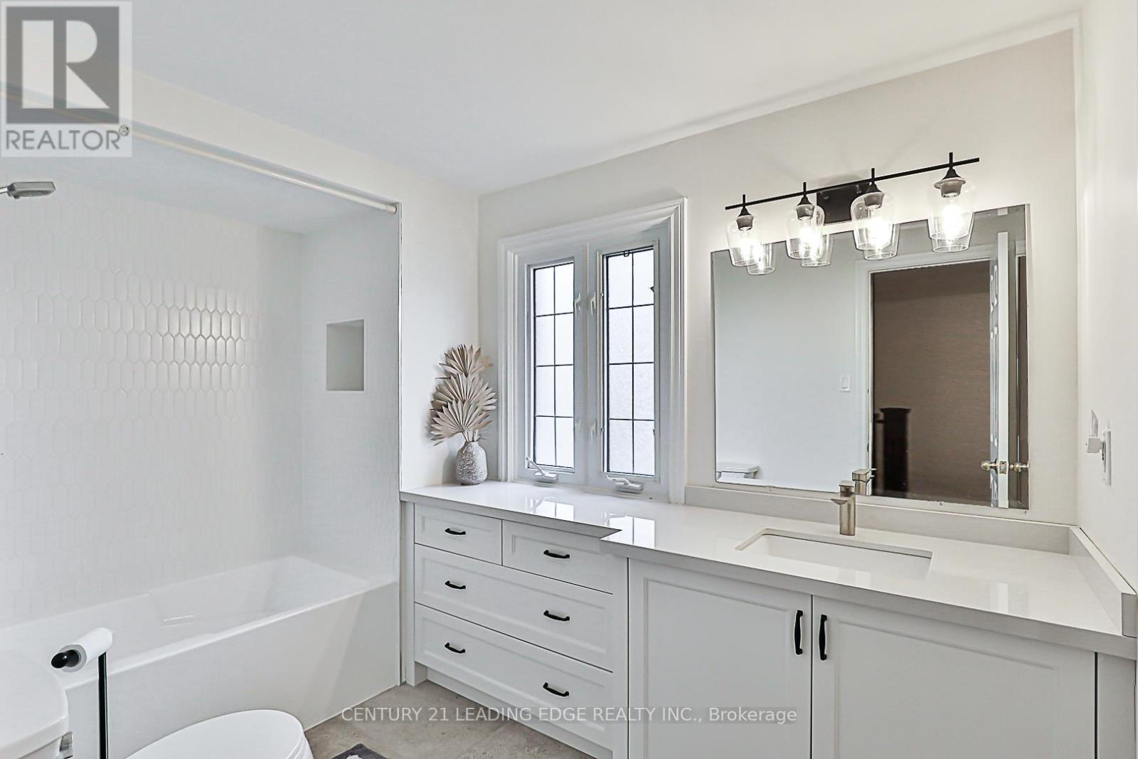 20 Marjorie Drive, Whitchurch-Stouffville, Ontario  L0H 1G0 - Photo 25 - N12594458