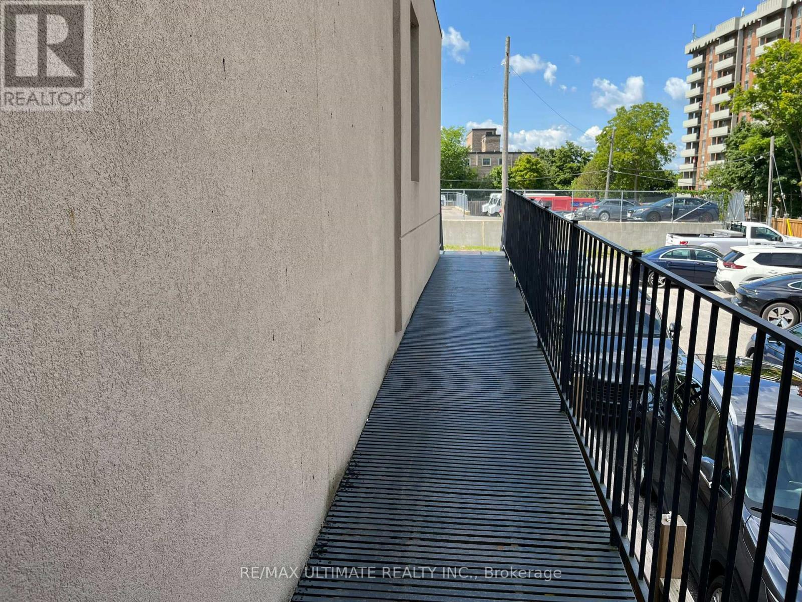 10152 Yonge Street, Richmond Hill, Ontario  L4C 1T6 - Photo 11 - N12594584