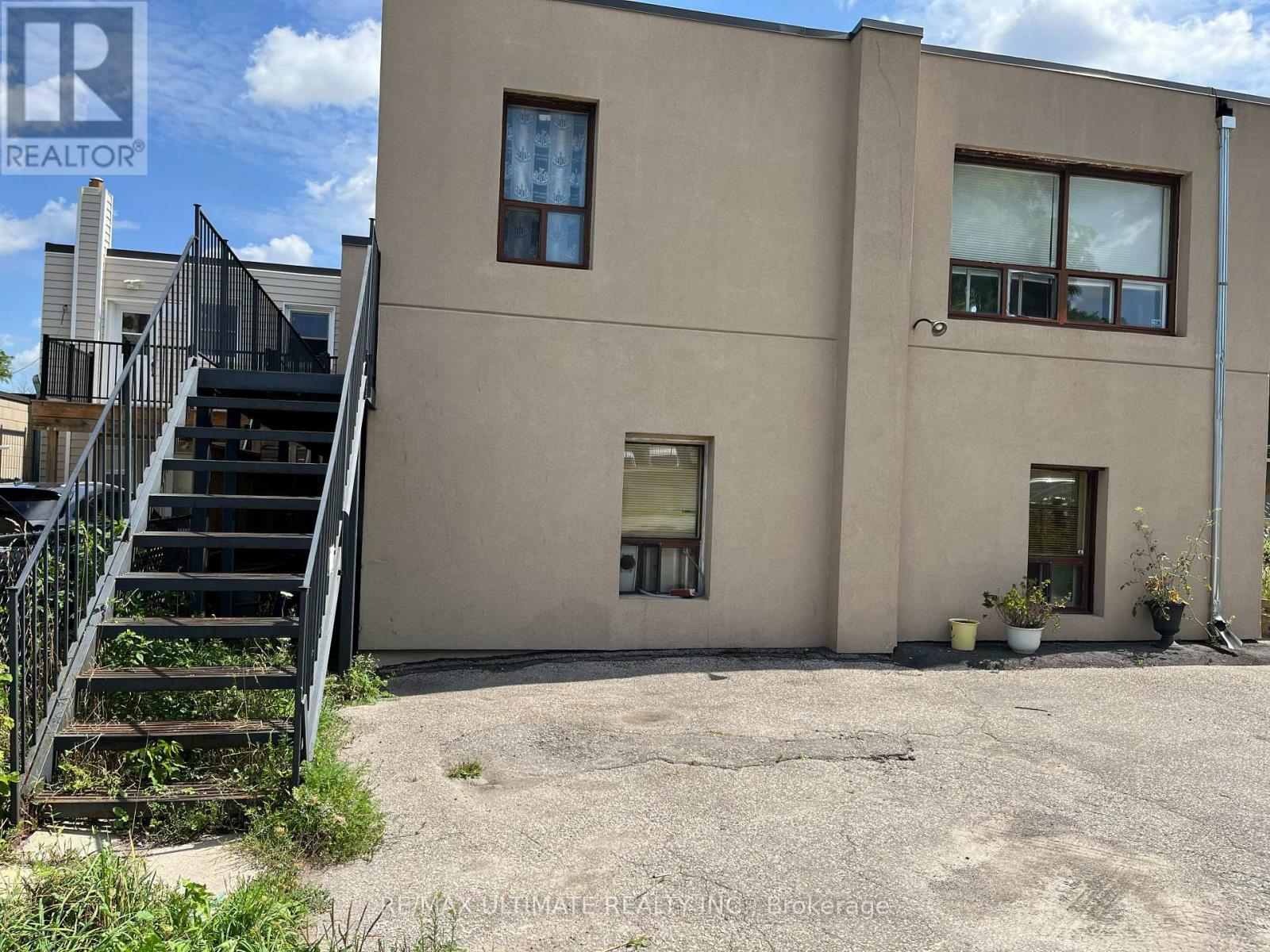 10152 Yonge Street, Richmond Hill, Ontario  L4C 1T6 - Photo 8 - N12594584