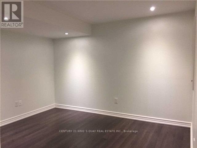 12 Westcliffe Crescent, Richmond Hill, Ontario L4E 0S1 - Photo 15 - N12594612