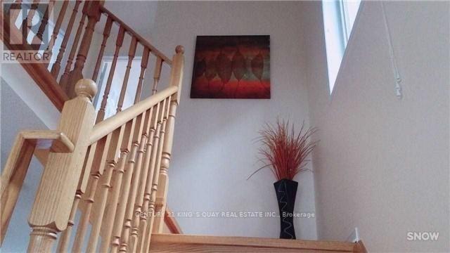 12 Westcliffe Crescent, Richmond Hill, Ontario L4E 0S1 - Photo 8 - N12594612