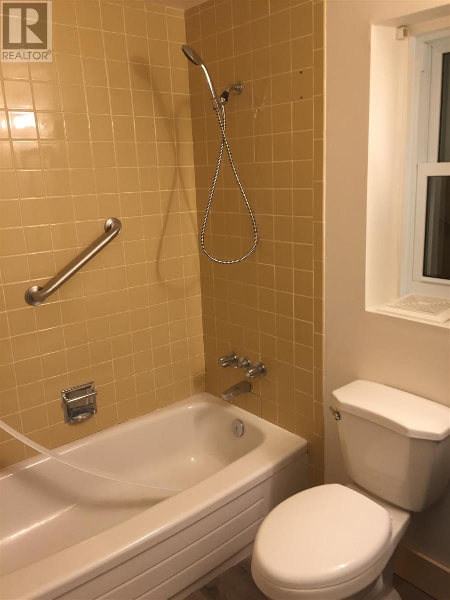 11 Frame Cres, Elliot Lake, Ontario  P5A 2S4 - Photo 11 - SM253220