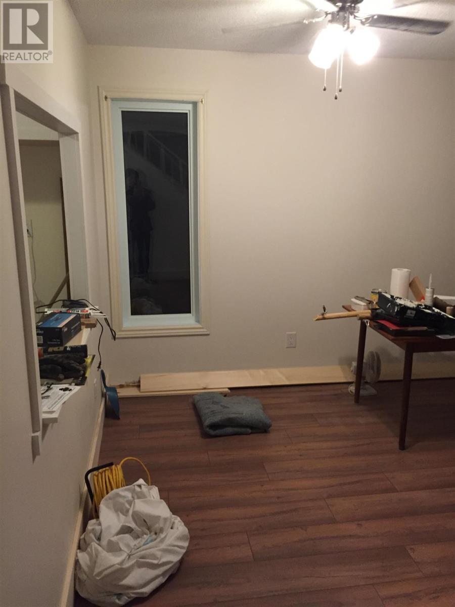 11 Frame Cres, Elliot Lake, Ontario  P5A 2S4 - Photo 10 - SM253220