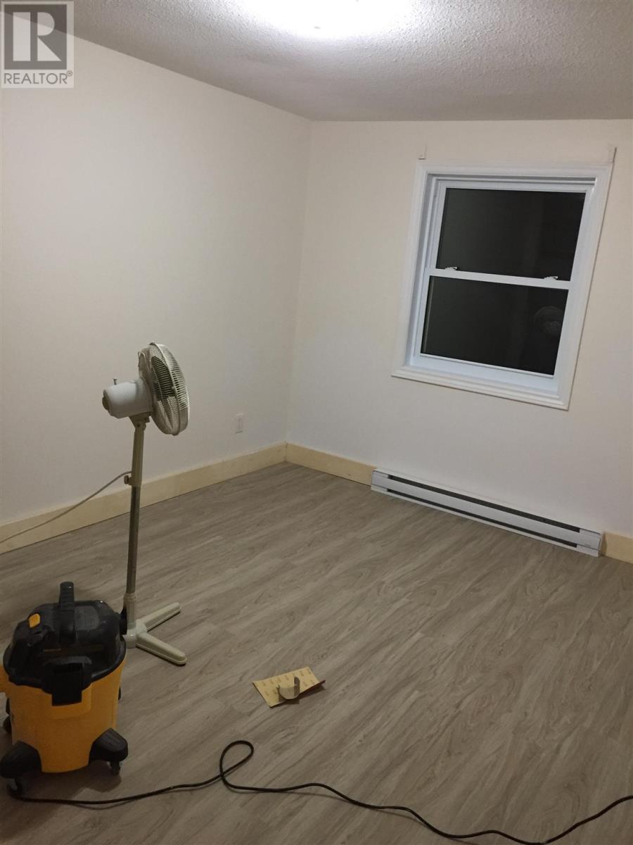 11 Frame Cres, Elliot Lake, Ontario  P5A 2S4 - Photo 12 - SM253220