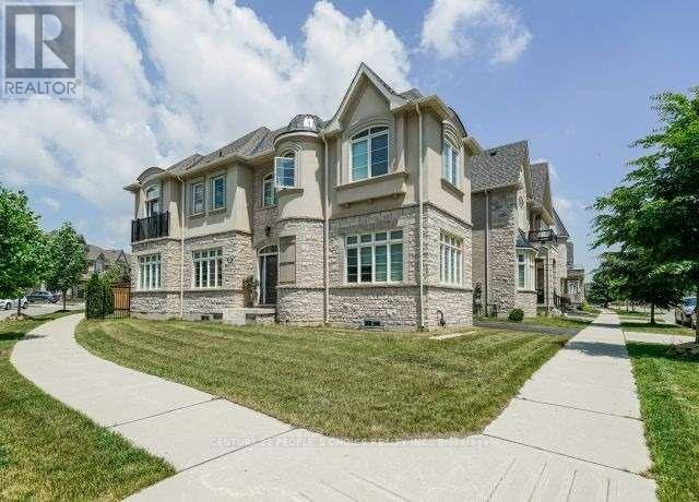 3227 Kingsholm Drive, Oakville, Ontario  L6M 0W6 - Photo 2 - W12594498