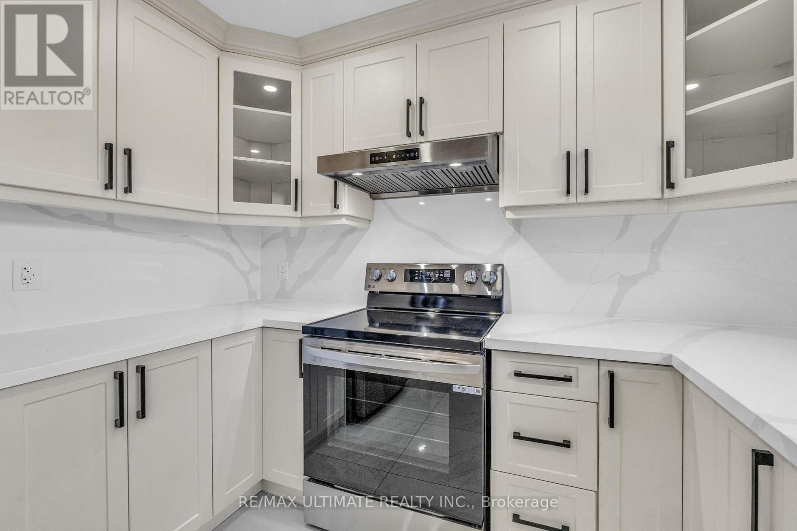 Upper - 41 Danesbury Crescent, Brampton, Ontario L6T 1T2 - Photo 12 - W12594502