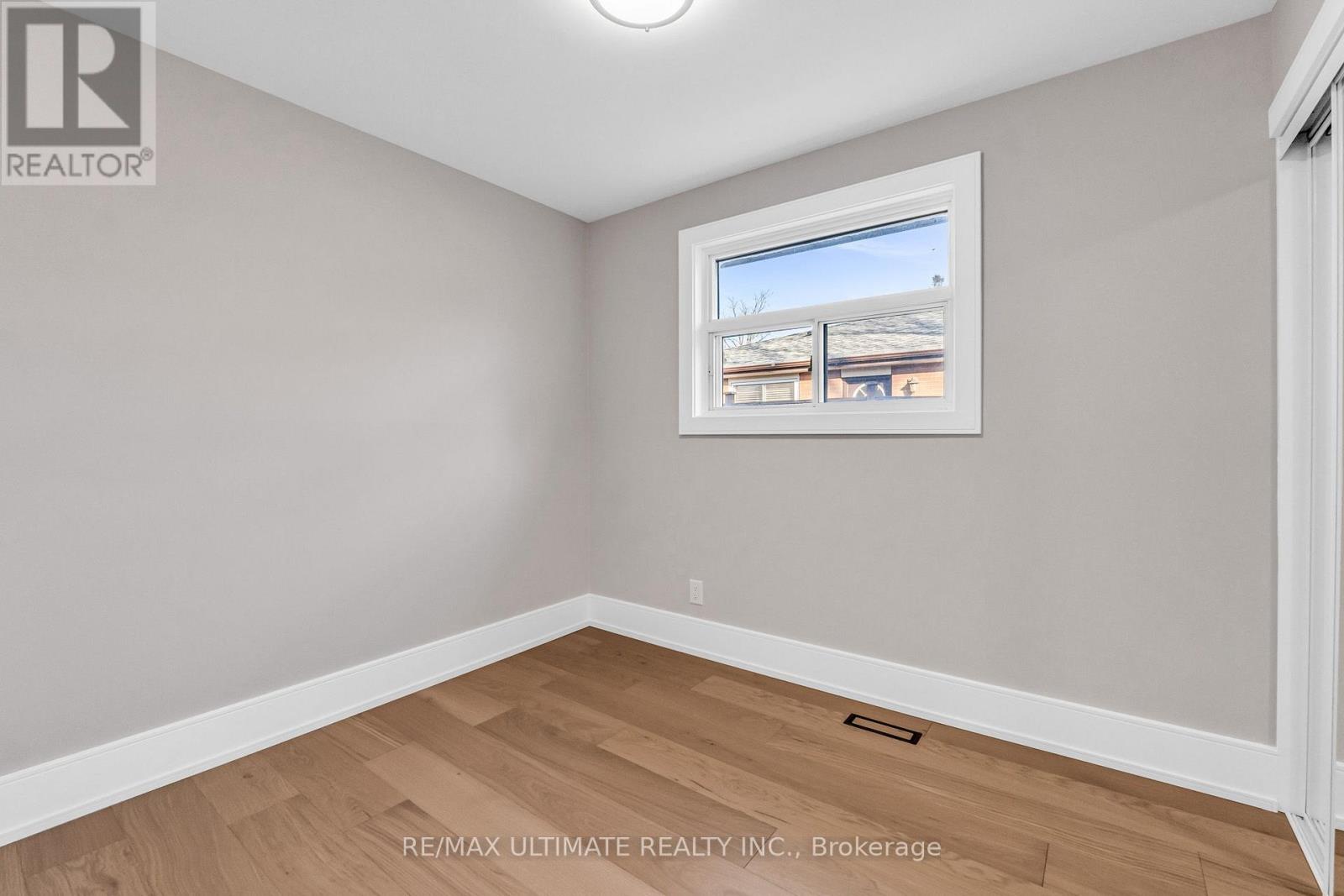 Upper - 41 Danesbury Crescent, Brampton, Ontario L6T 1T2 - Photo 16 - W12594502