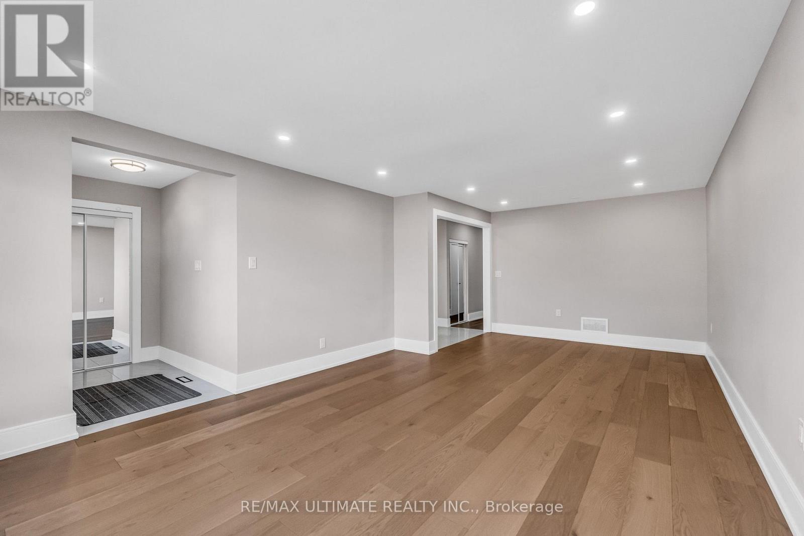 Upper - 41 Danesbury Crescent, Brampton, Ontario L6T 1T2 - Photo 6 - W12594502