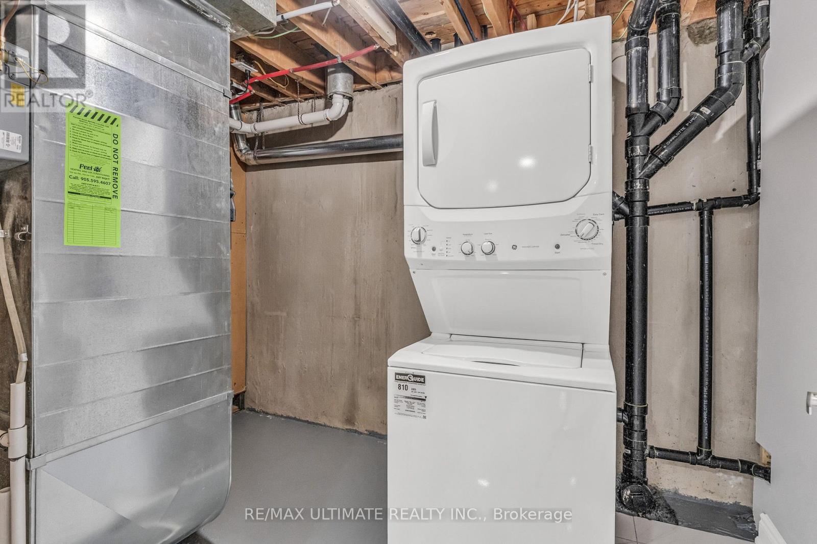 Lower - 41 Danesbury Crescent, Brampton, Ontario L6T 1T2 - Photo 10 - W12594506