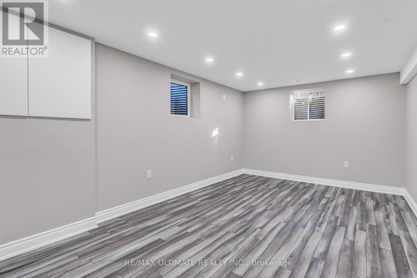 Lower - 41 Danesbury Crescent, Brampton, Ontario L6T 1T2 - Photo 12 - W12594506