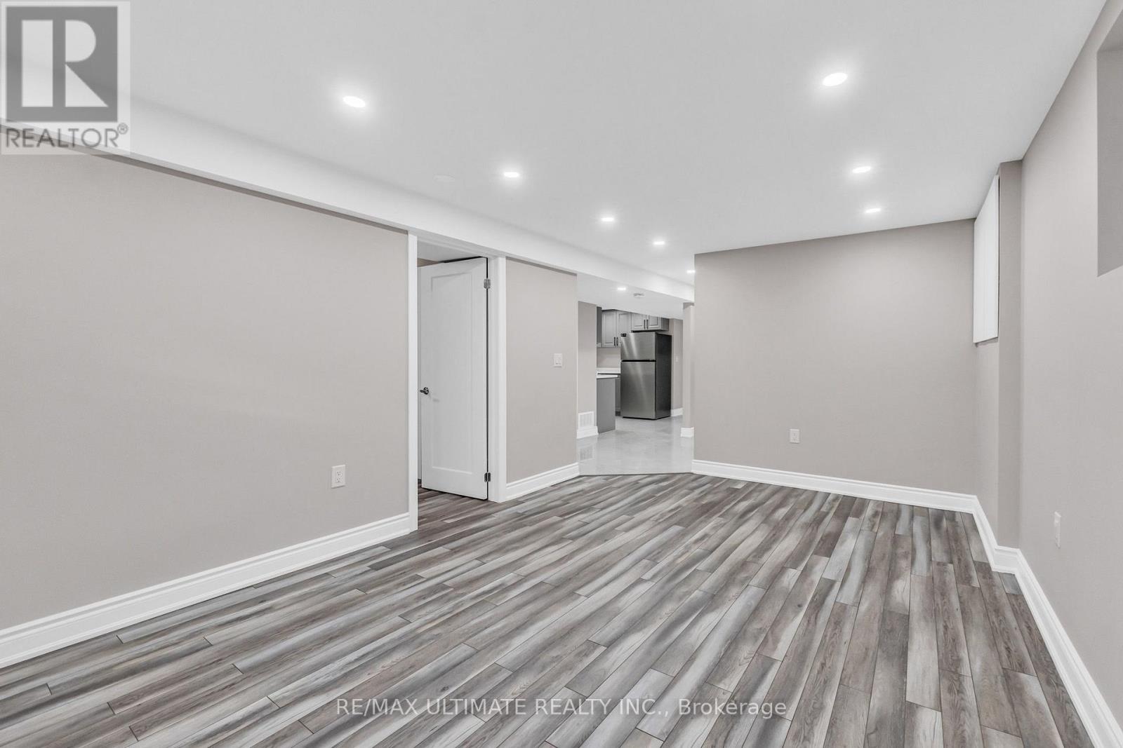 Lower - 41 Danesbury Crescent, Brampton, Ontario L6T 1T2 - Photo 14 - W12594506