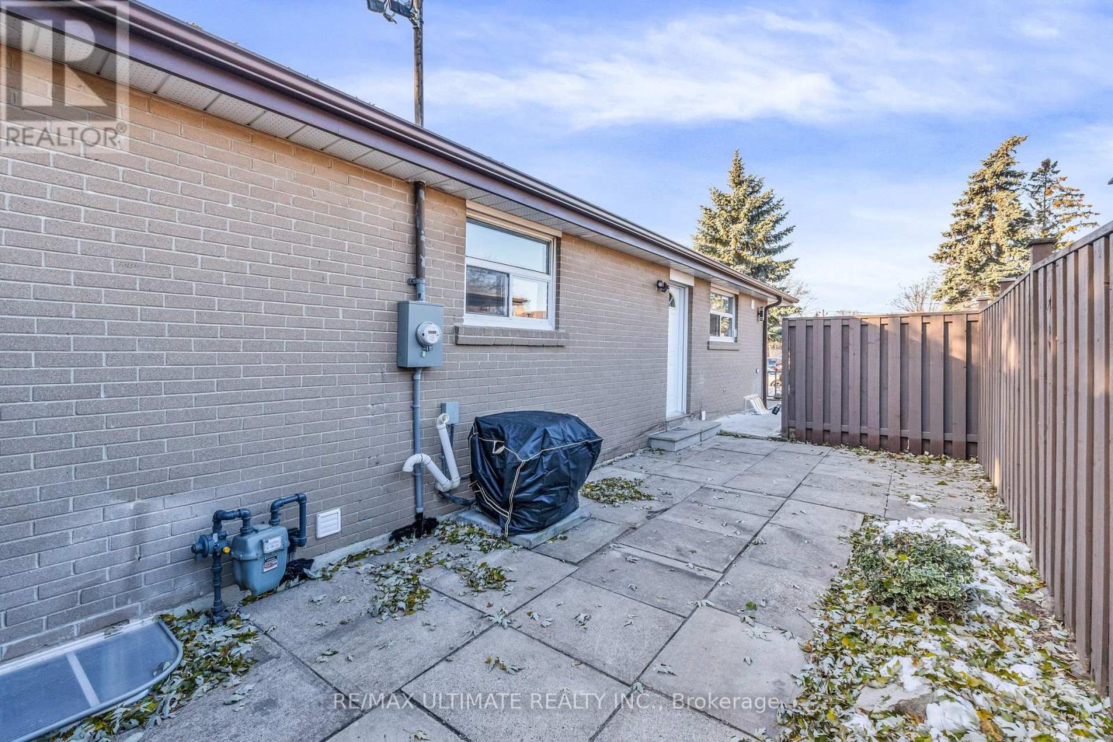 Lower - 41 Danesbury Crescent, Brampton, Ontario L6T 1T2 - Photo 22 - W12594506