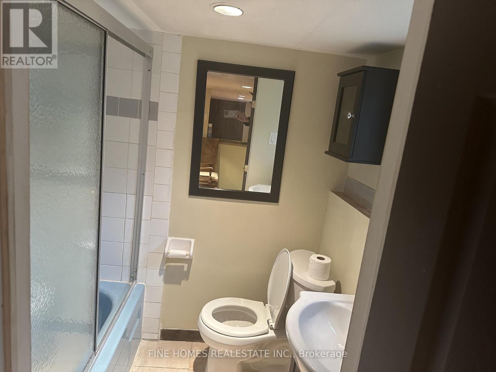 Basement - 44 44 Hillside Avenue, Toronto, Ontario  M8V 1S6 - Photo 4 - W12594514