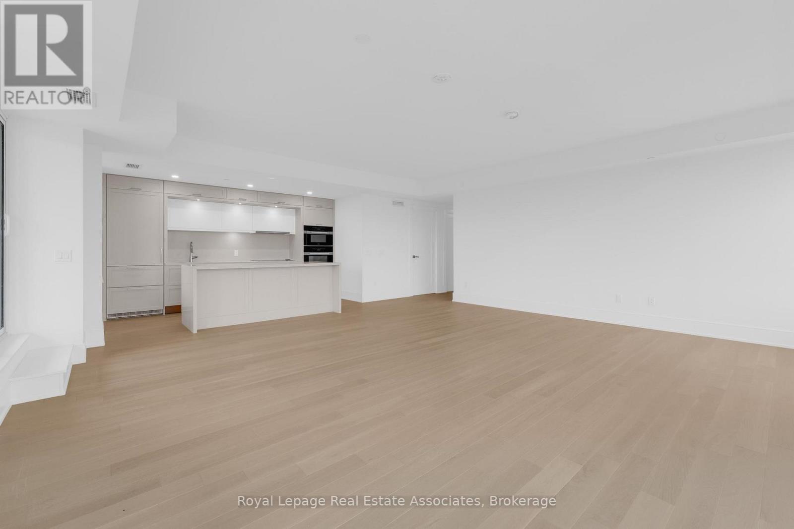 622 - 259 The Kingsway, Toronto, Ontario  M9A 0G2 - Photo 4 - W12594552