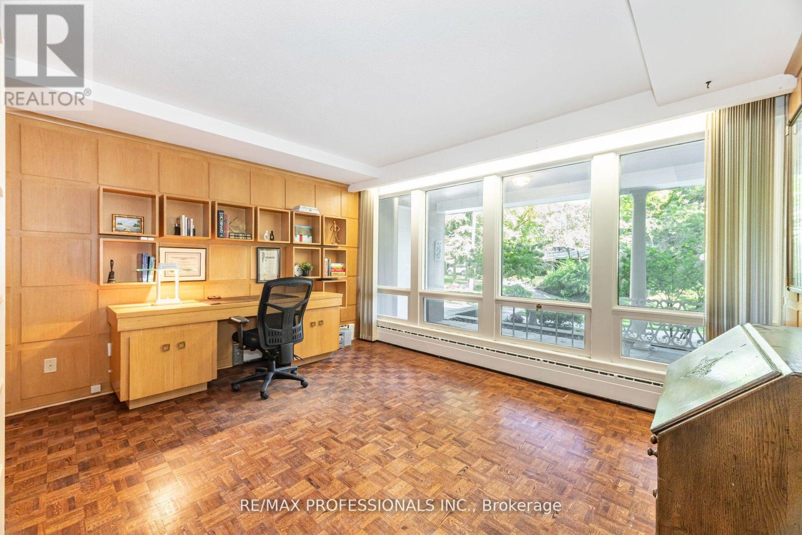 32 Edenbrook Hill, Toronto, Ontario M9A 3Z6 - Photo 14 - W12594566