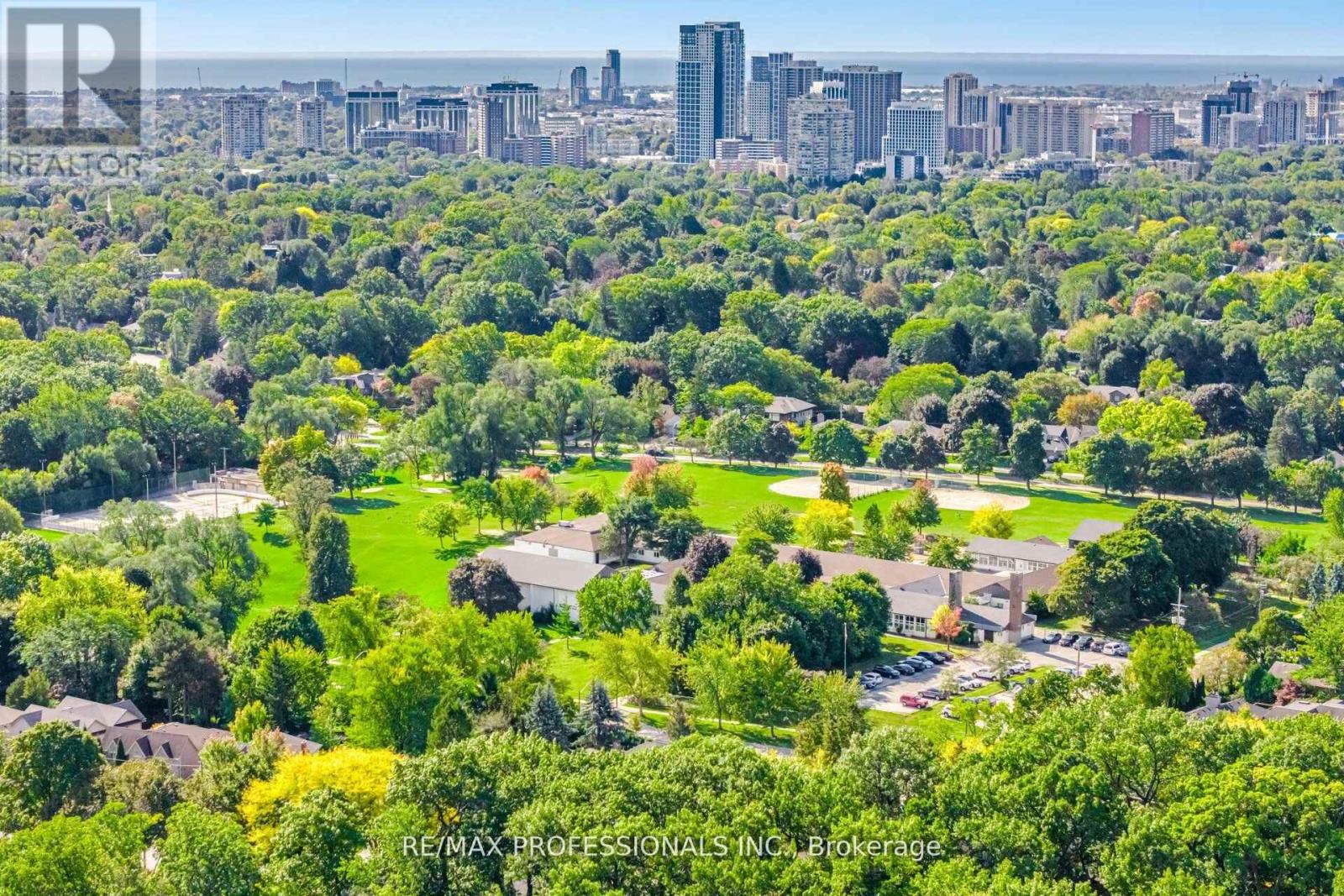 32 Edenbrook Hill, Toronto, Ontario M9A 3Z6 - Photo 49 - W12594566