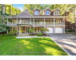 32 EDENBROOK HILL, Toronto, Ontario