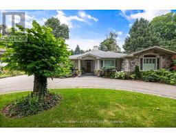 70 LEGGETT AVENUE, Toronto, Ontario