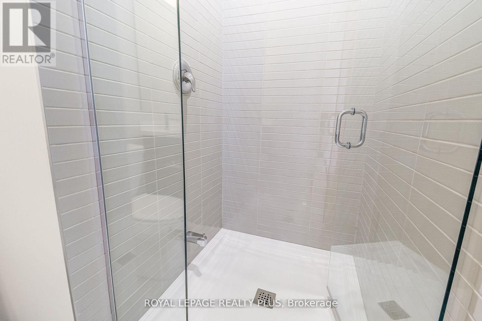 2202 - 3220 William Coltson Avenue, Oakville, Ontario  L6H 7X9 - Photo 20 - W12594628