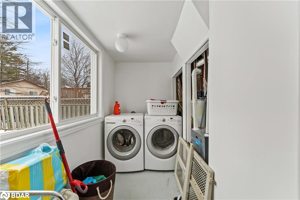 12 Riverdale Drive, Wasaga Beach, Ontario  L9Z 1E9 - Photo 8 - 40774768