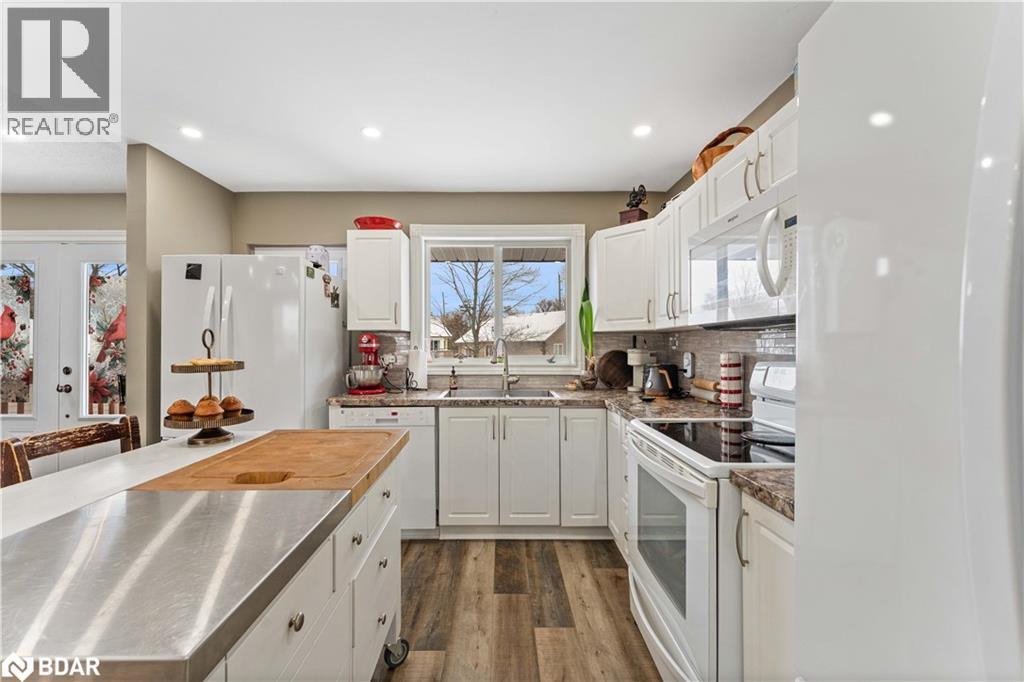 12 Riverdale Drive, Wasaga Beach, Ontario  L9Z 1E9 - Photo 19 - 40774768