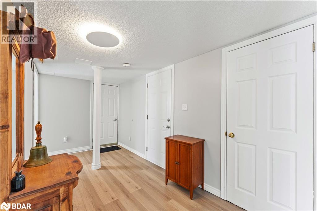 12 Riverdale Drive, Wasaga Beach, Ontario  L9Z 1E9 - Photo 7 - 40774768