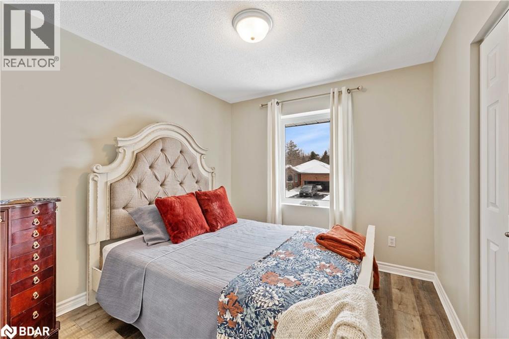 12 Riverdale Drive, Wasaga Beach, Ontario  L9Z 1E9 - Photo 21 - 40774768