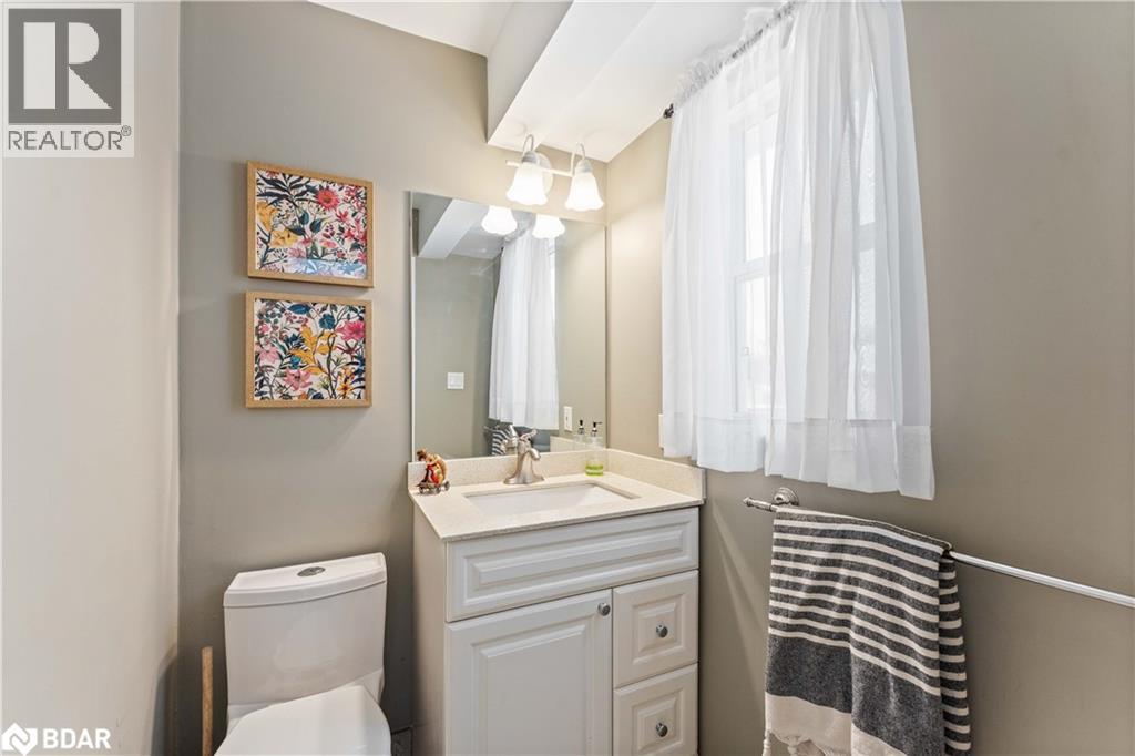 12 Riverdale Drive, Wasaga Beach, Ontario  L9Z 1E9 - Photo 24 - 40774768