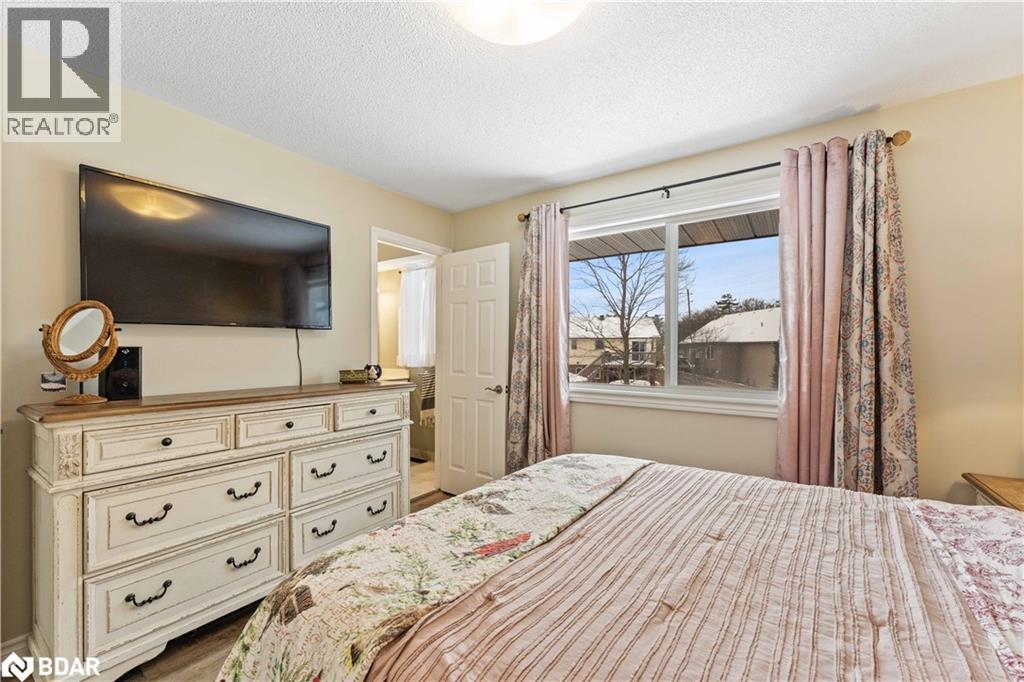 12 Riverdale Drive, Wasaga Beach, Ontario  L9Z 1E9 - Photo 23 - 40774768