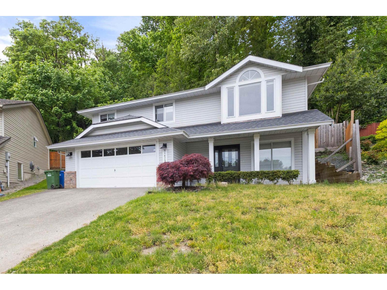 31473 Crossley Court, Abbotsford, British Columbia  V2T 5G8 - Photo 2 - R3071442