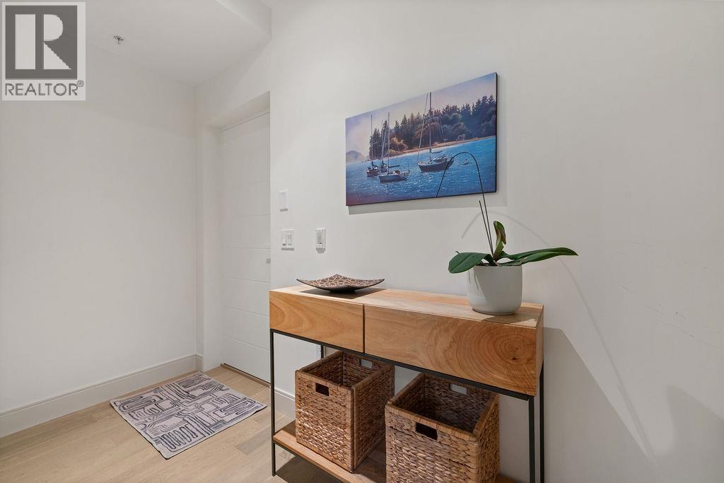 27 632 E 3rd Street, North Vancouver, British Columbia  V7L 0J1 - Photo 28 - R3068575