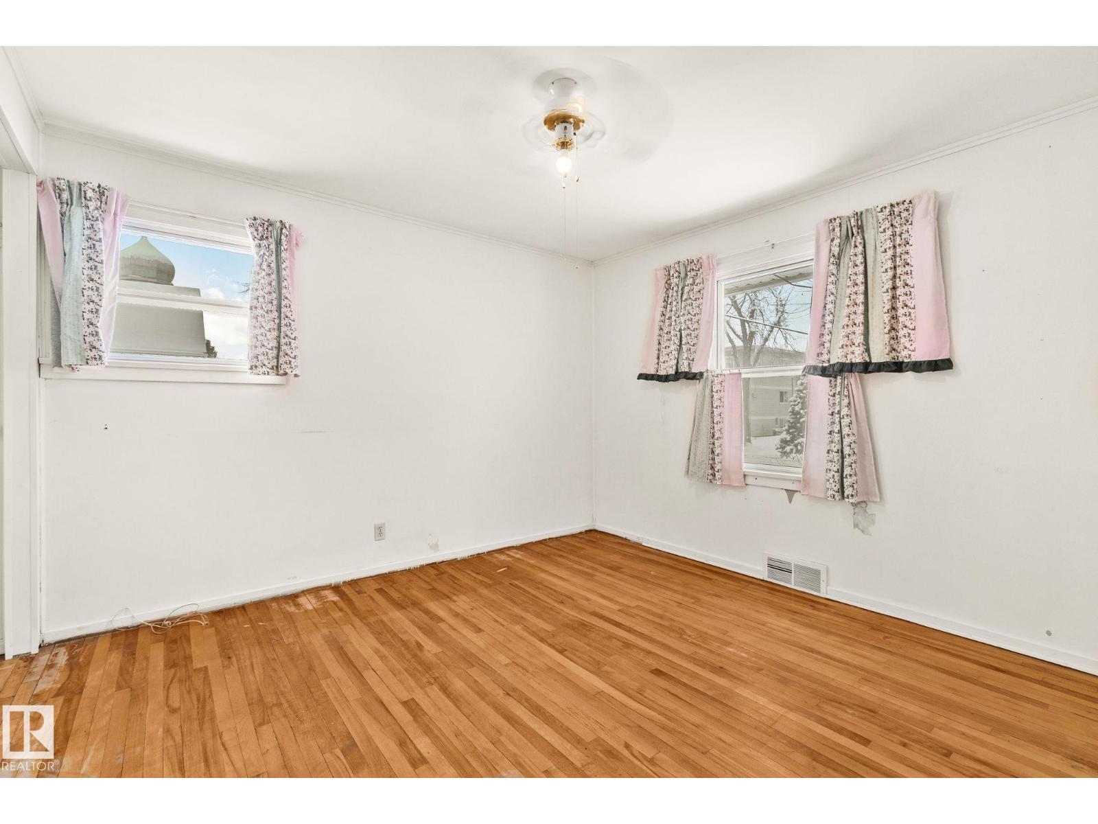 11819 59 St Nw, Edmonton, Alberta  T5W 3X8 - Photo 11 - E4467236