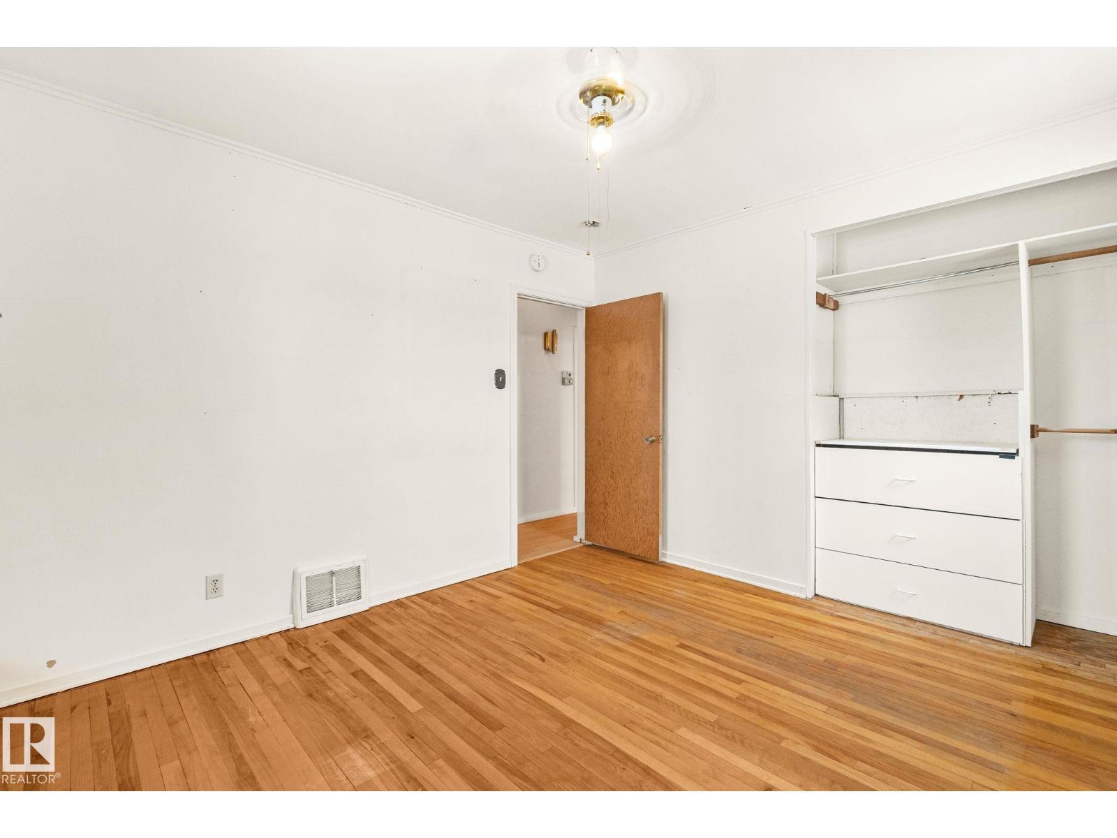 11819 59 St Nw, Edmonton, Alberta  T5W 3X8 - Photo 12 - E4467236