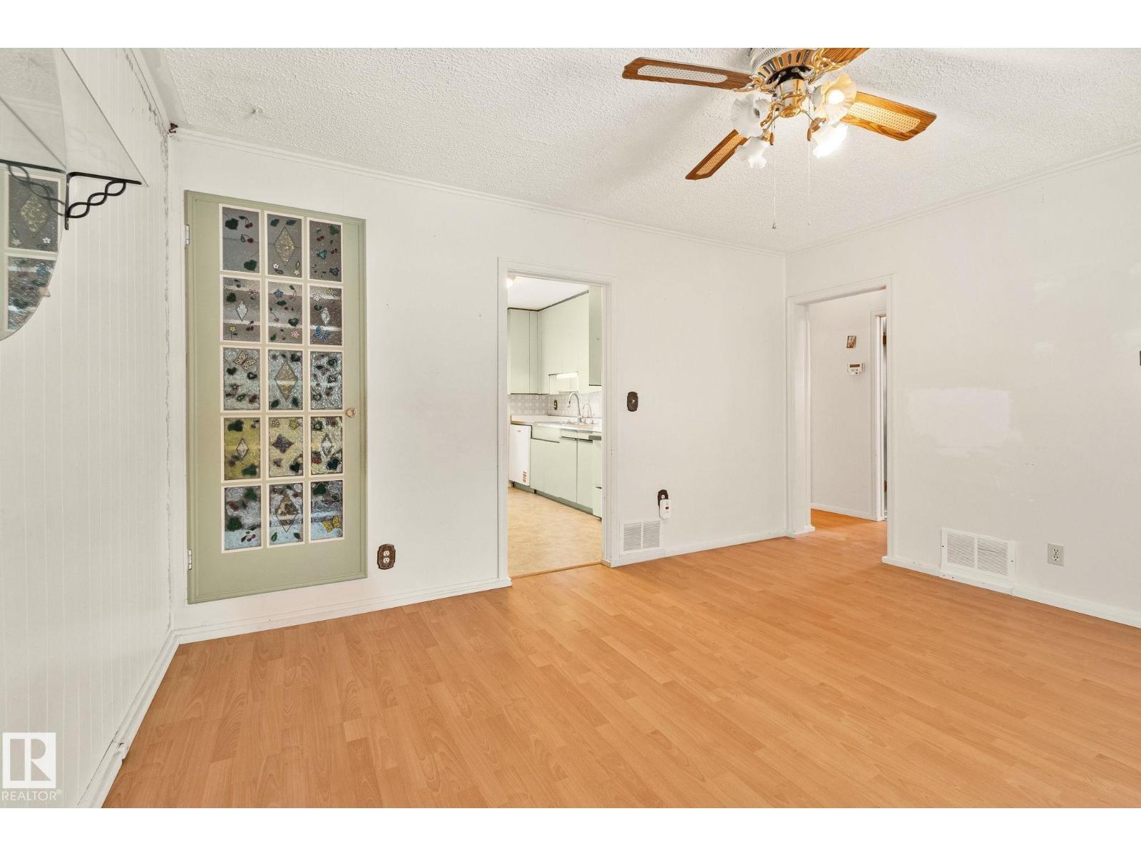 11819 59 St Nw, Edmonton, Alberta  T5W 3X8 - Photo 5 - E4467236