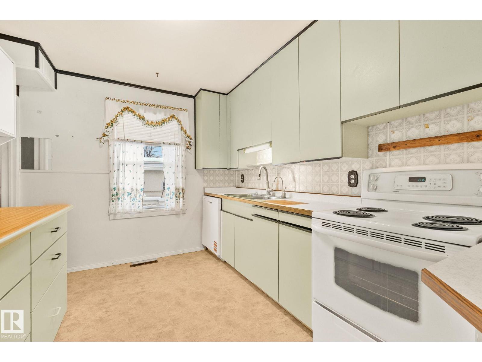 11819 59 St Nw, Edmonton, Alberta  T5W 3X8 - Photo 7 - E4467236