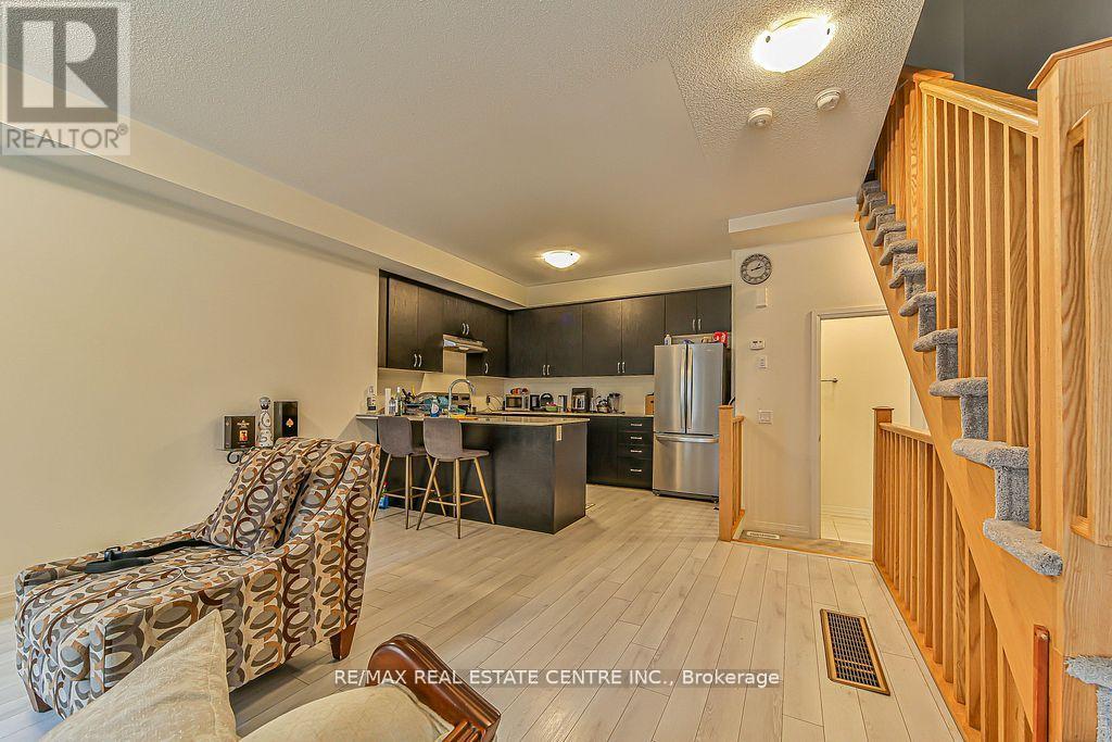 902 - 585 Colborne Street E, Brantford, Ontario N3S 0K4 - Photo 11 - X12594464