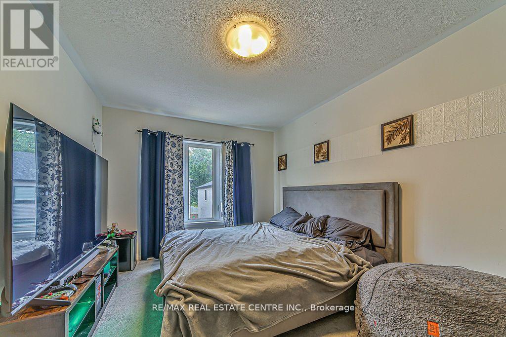 902 - 585 Colborne Street E, Brantford, Ontario N3S 0K4 - Photo 17 - X12594464