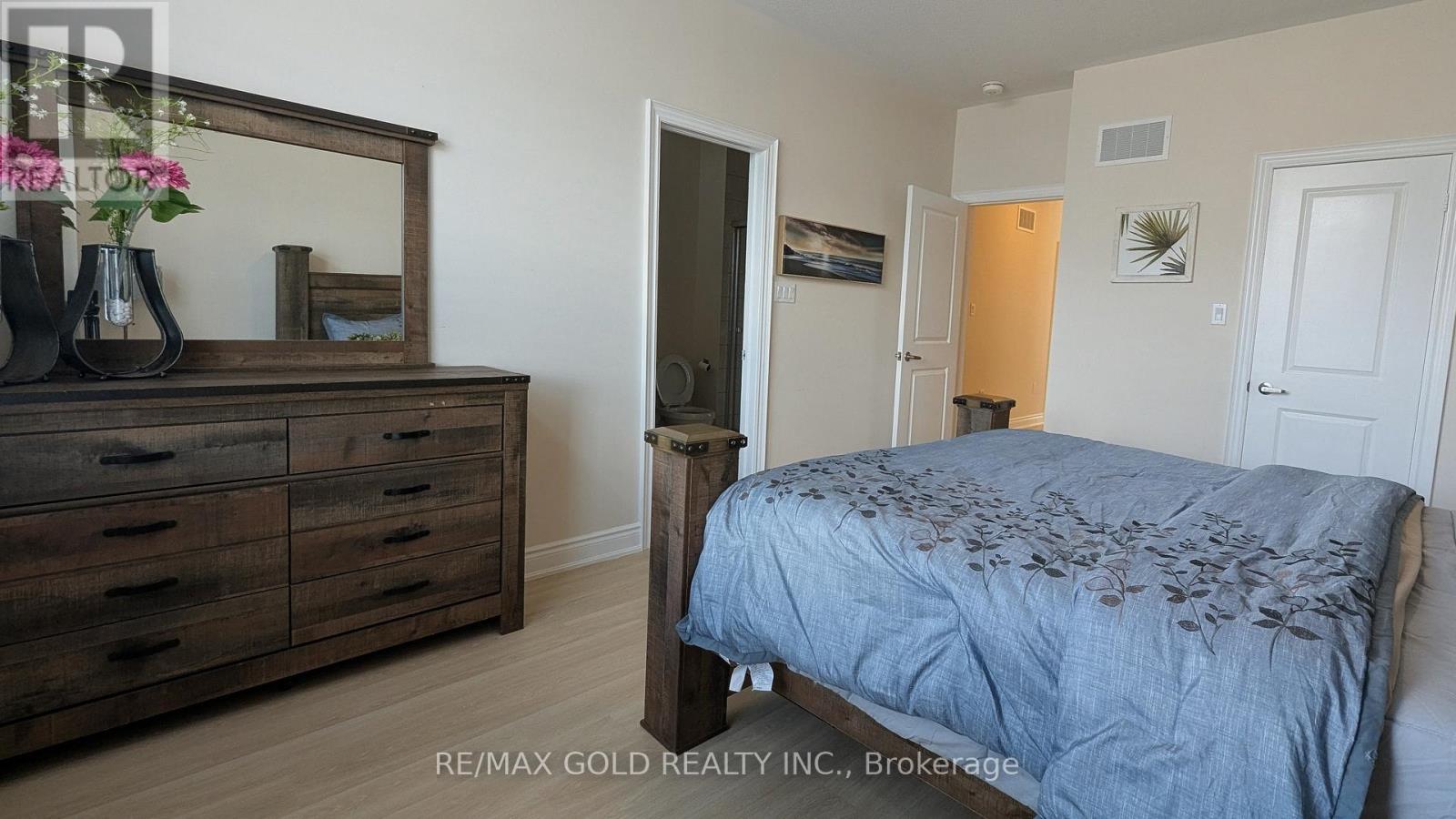 66 Granite Ridge Trail, Hamilton, Ontario L8B 1Y5 - Photo 34 - X12594474