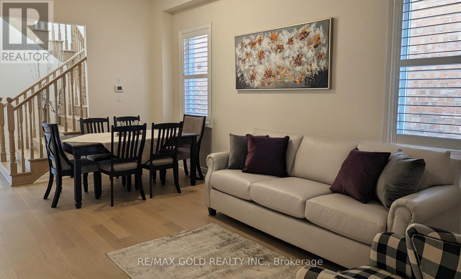 66 Granite Ridge Trail, Hamilton, Ontario L8B 1Y5 - Photo 5 - X12594474