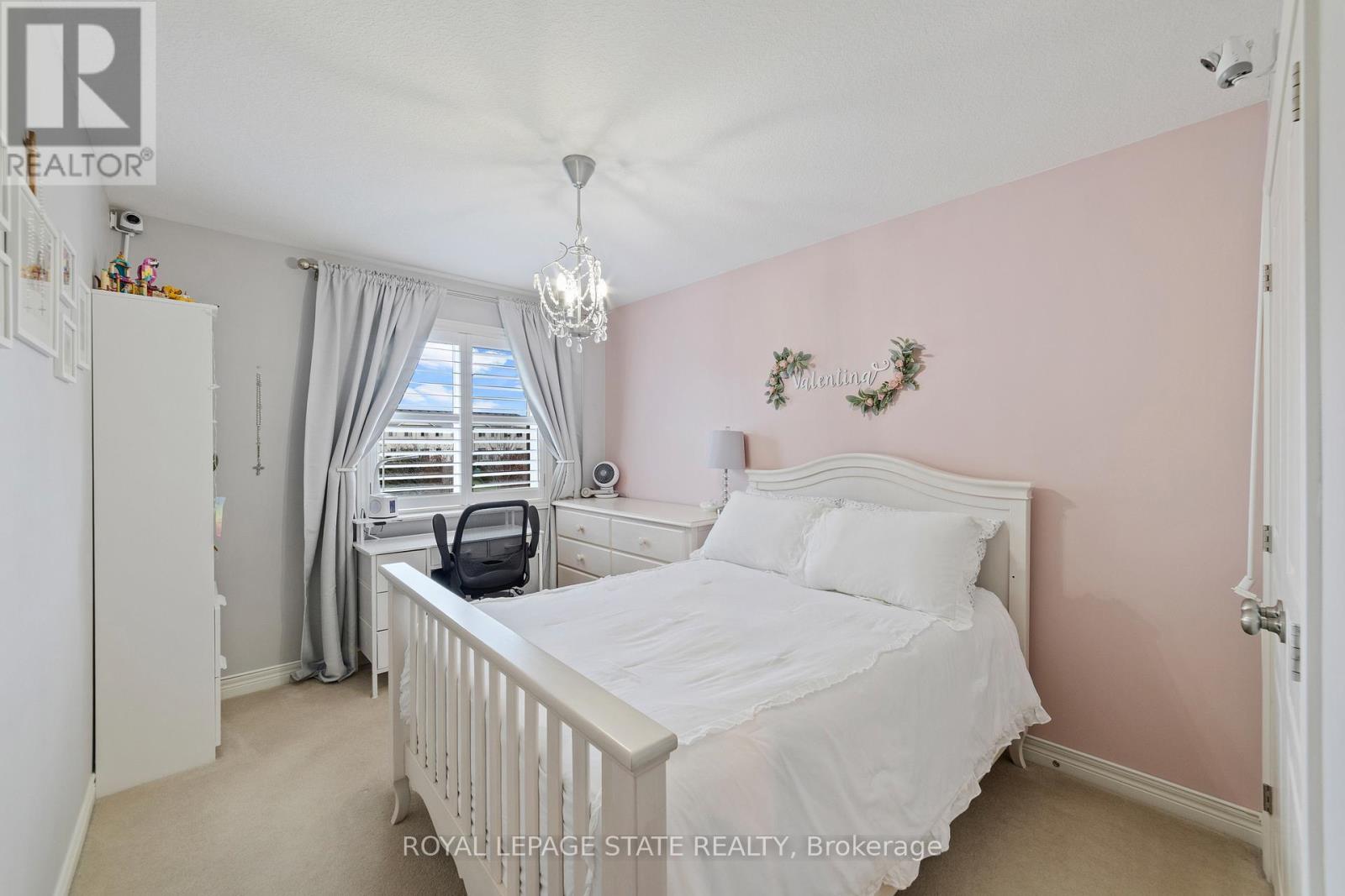 51 Cedar Street, Grimsby, Ontario L3M 0B7 - Photo 25 - X12594476