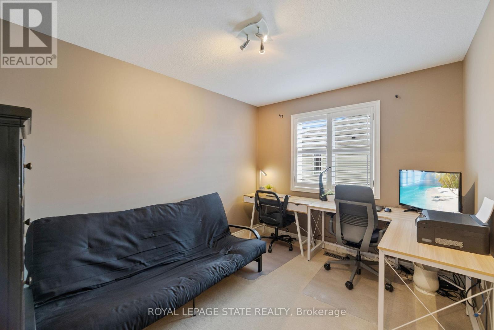 51 Cedar Street, Grimsby, Ontario L3M 0B7 - Photo 26 - X12594476