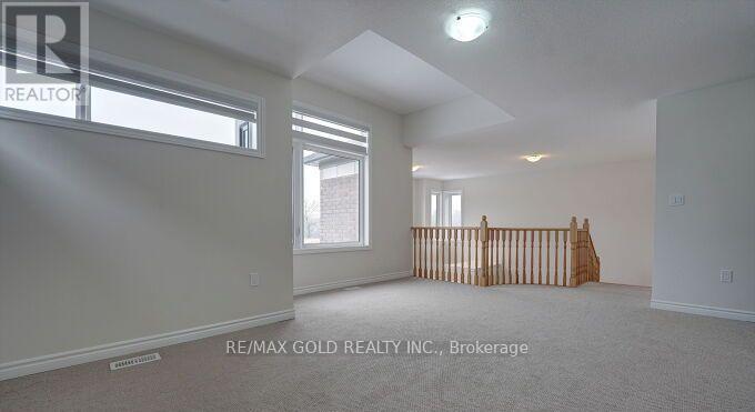 33 Gilham Way, Brant, Ontario N0E 1N0 - Photo 12 - X12594518