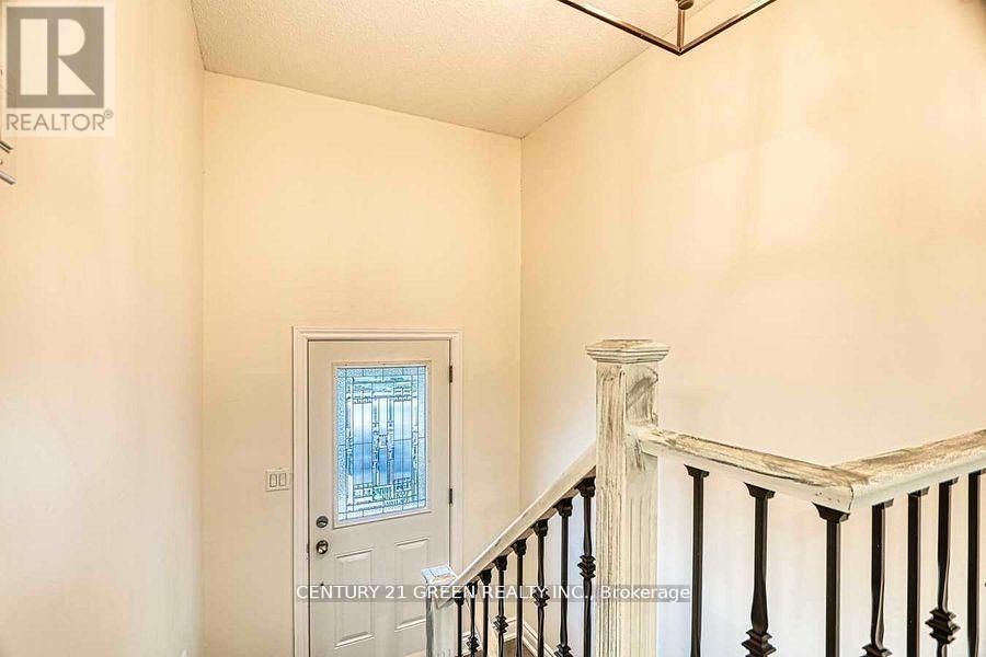 164 Gardiner Drive, Hamilton, Ontario L9C 6N4 - Photo 8 - X12594548