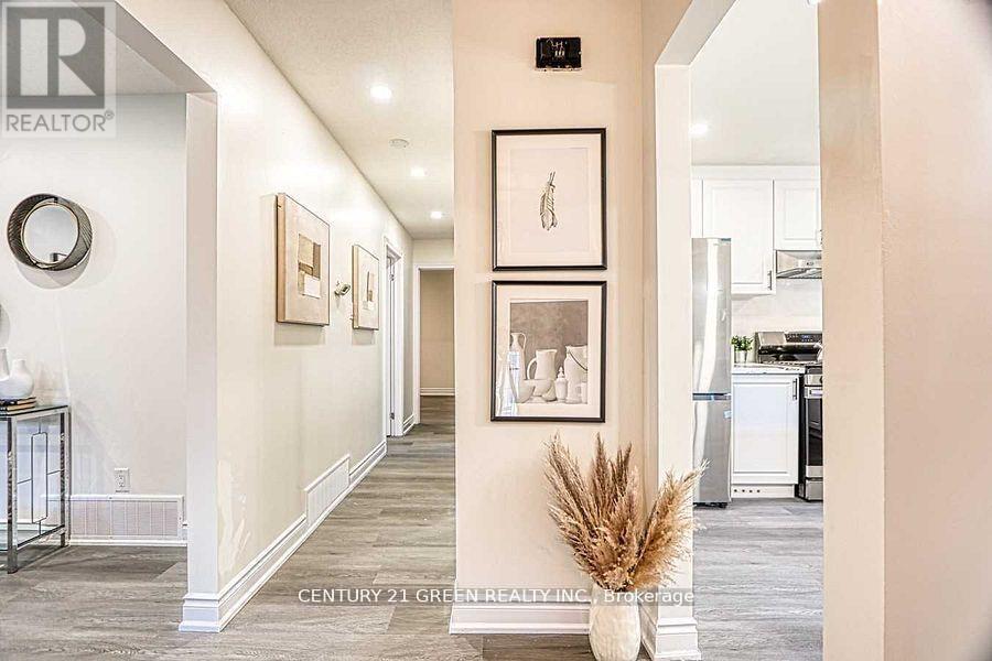 164 Gardiner Drive, Hamilton, Ontario L9C 6N4 - Photo 9 - X12594548