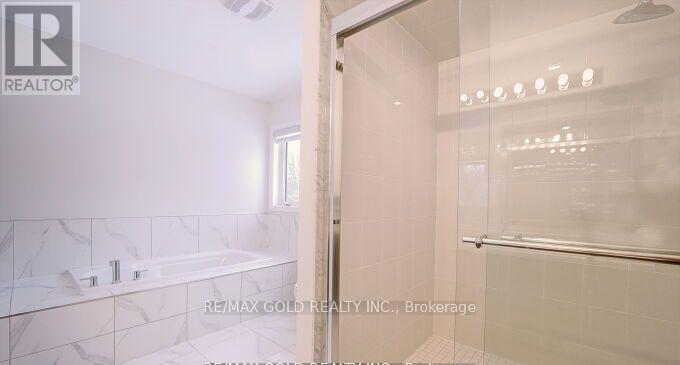 33 Gilham Way, Brant, Ontario N0E 1N0 - Photo 23 - X12594600