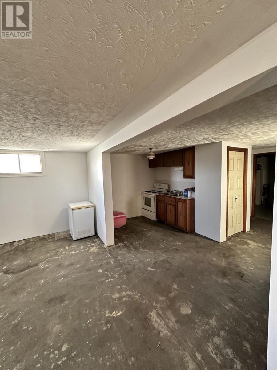 225 Bayview St, Schreiber, Ontario P0T 2S0 - Photo 21 - TB253593